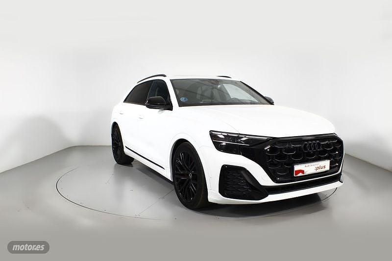 Blanco Usado 2024 Audi Q8 Black Edition SUV | 84.900 € (Un poco caro) - Imagen 1/4