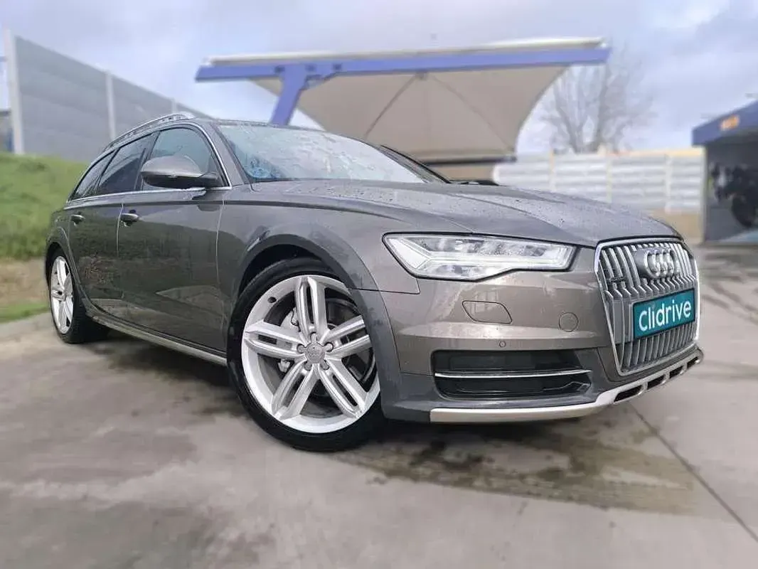 Usado Audi A6 Allroad Premium 272 CV (200 kW) 2015 Gris Familiar