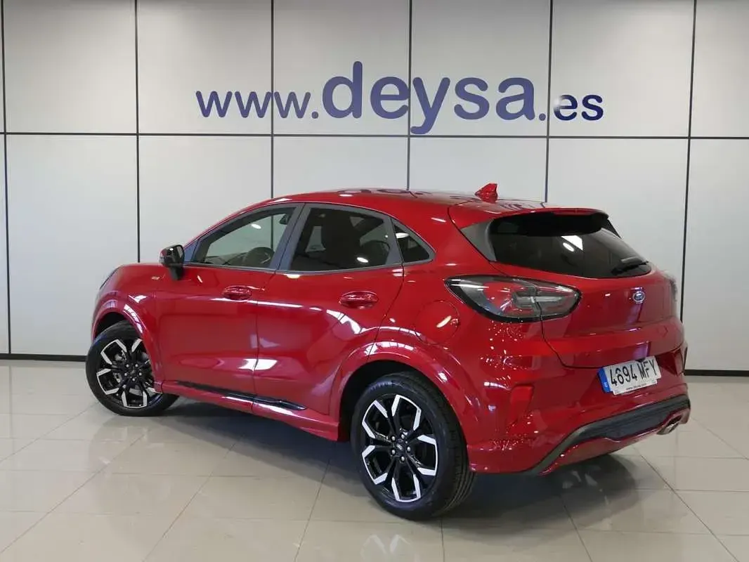 Usado Ford Puma ST-Line 125 CV (91 kW) 2023 Rojo SUV