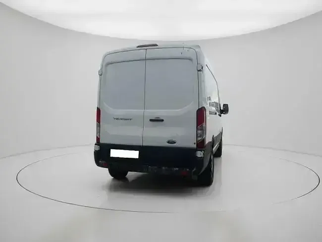 Usado Ford Transit Trend 131 CV (96 kW) 2021 Blanco Berlina
