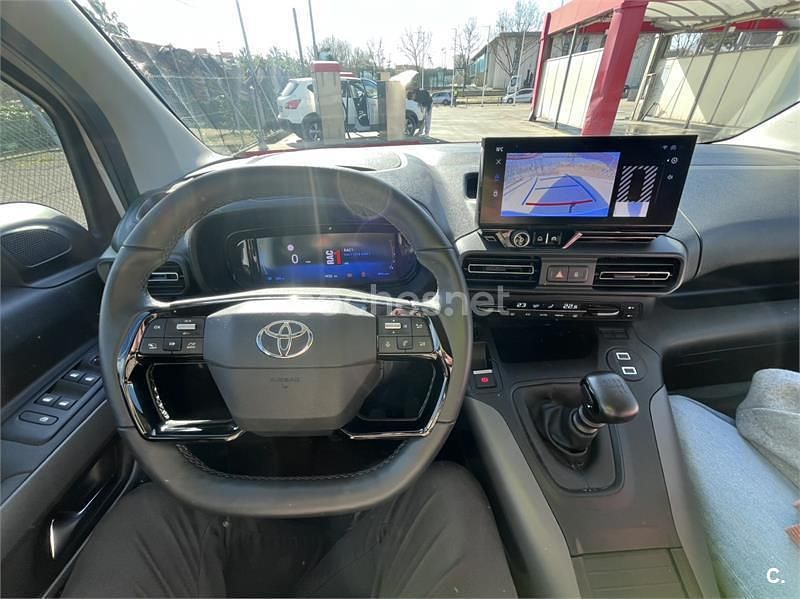 Usado Toyota Proace Verso Advance 131 CV (96 kW) 2025 Blanco Familiar