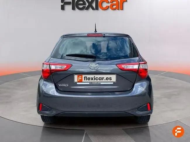 Occasion Toyota Yaris Active 69 ch (50 kW) 2019 Gris