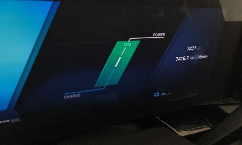 Usado Renault Austral Techno 199 CV (146 kW) 2025 Azul SUV