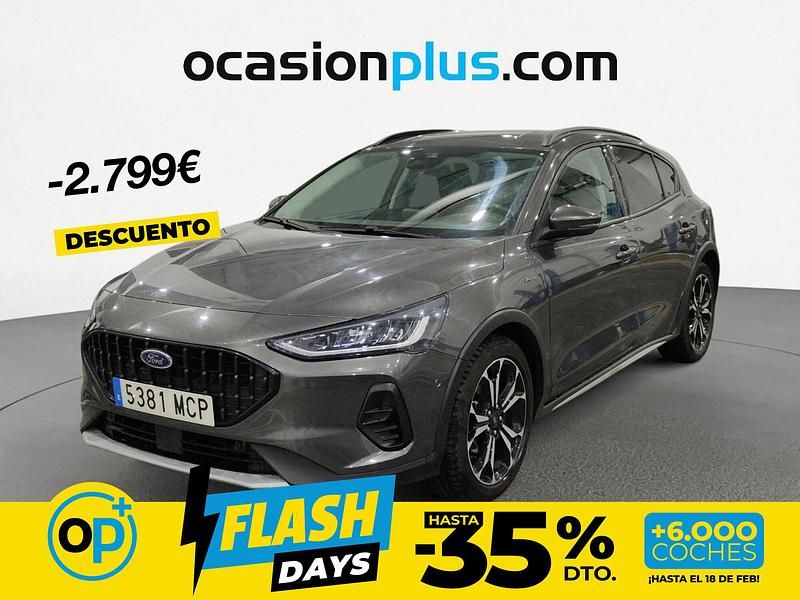 Usado Ford Focus Active 155 CV (114 kW) 2022 Gris