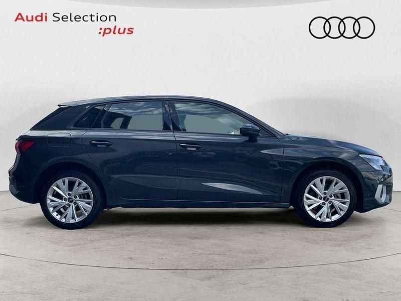 Usado Audi A3 Sportback e-tron Advanced 204 CV (150 kW) 2024 Gris Utilitario