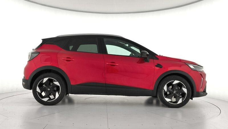 Usado Renault Captur Techno 100 CV (73 kW) 2025 Rojo SUV