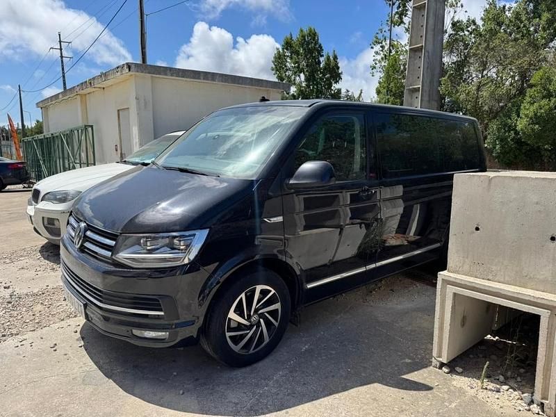 Usado VW Multivan 204 CV (150 kW) 2018 Negro metalico Van