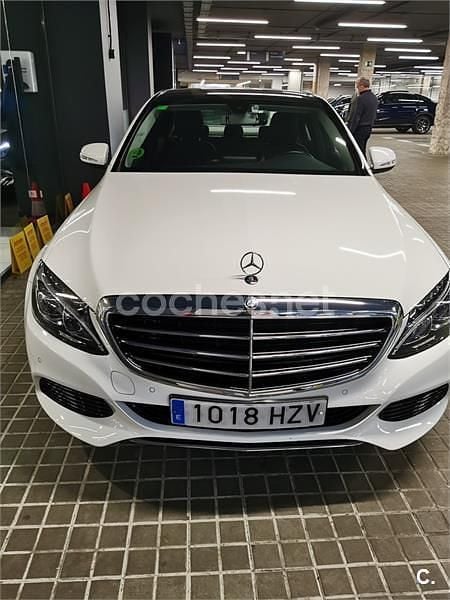 Usado Mercedes C220 Elegance 170 CV (125 kW) 2014 Blanco Berlina