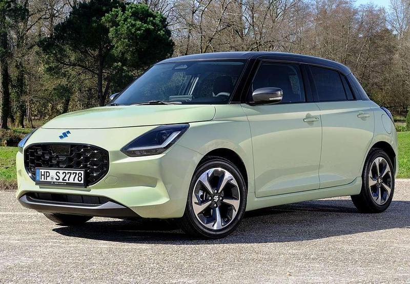 Begagnad Suzuki Swift GLX 83 HK (61 kW) 2024 Vit Halvkombi