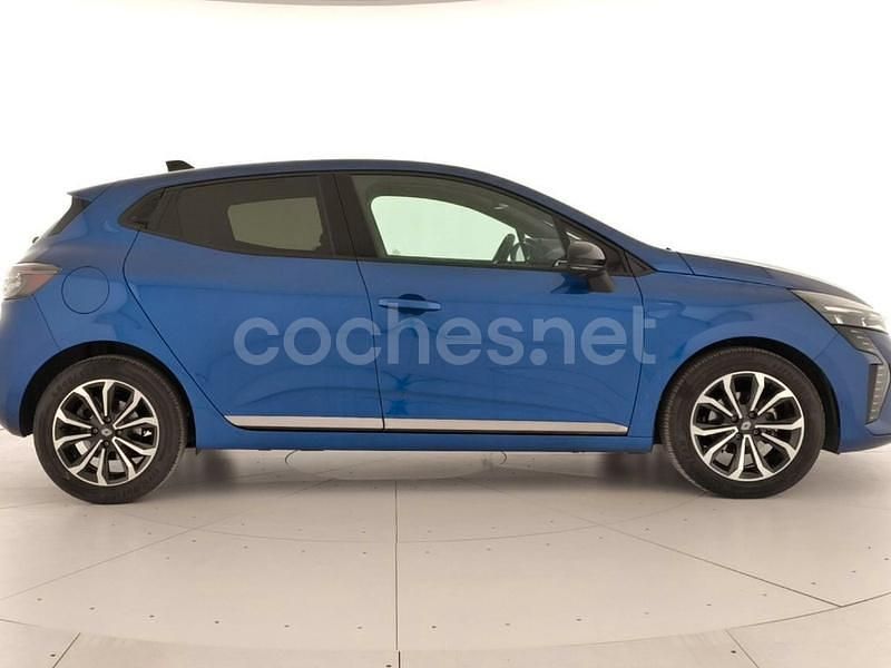Usado Renault Clio V Techno 90 CV (66 kW) 2024 Azul Berlina
