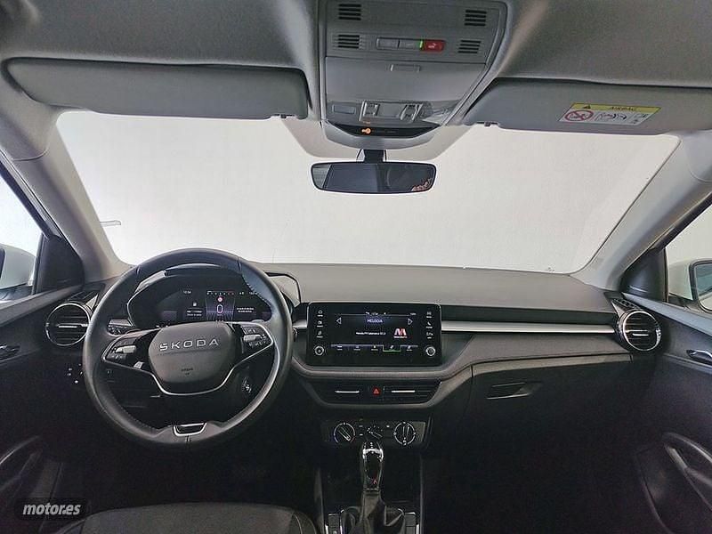 Usado Skoda Fabia Selection 115 CV (84 kW) 2025 Blanco Utilitario