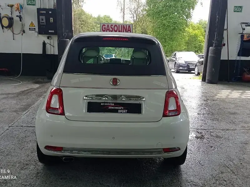 Usado Fiat 500C Lounge 105 CV (77 kW) 2018 Beige Descapotable