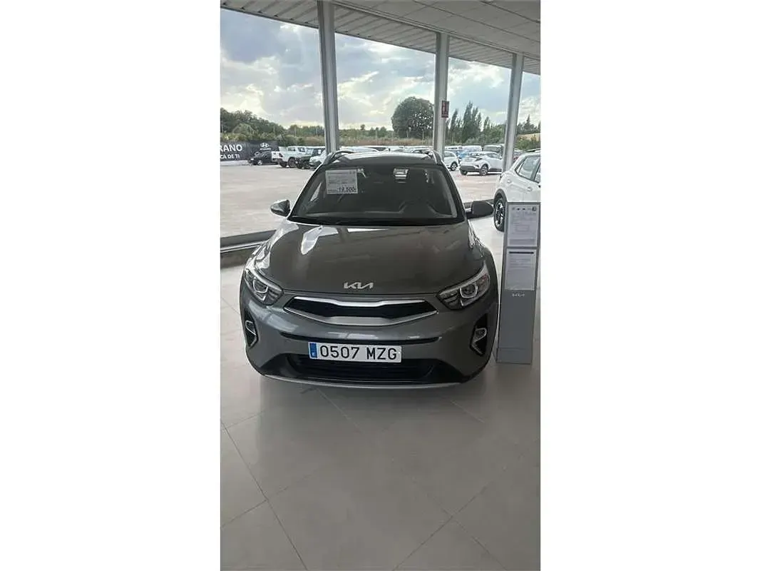 Usado Kia Stonic 101 CV (74 kW) 2025 SUV
