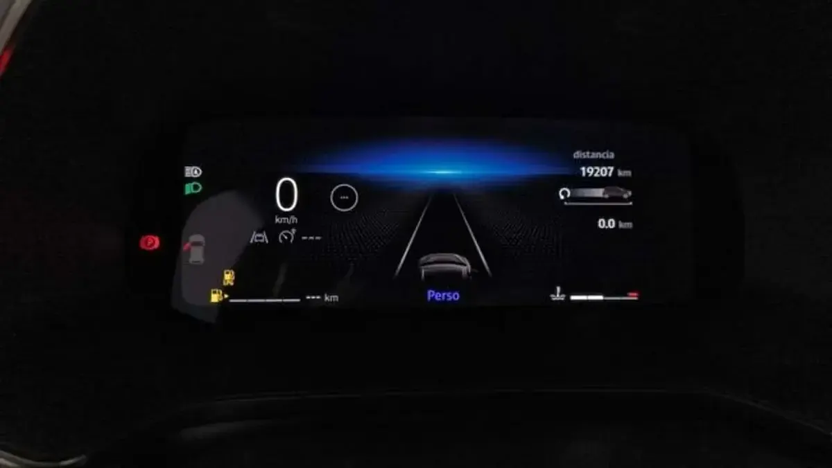 Usado Renault Captur Techno 101 CV (74 kW) 2025 Negro SUV