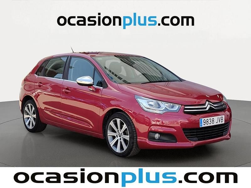 Używany Citroën C4 Feel 131 KM (96 kW) 2016 Czerwony Hatchback