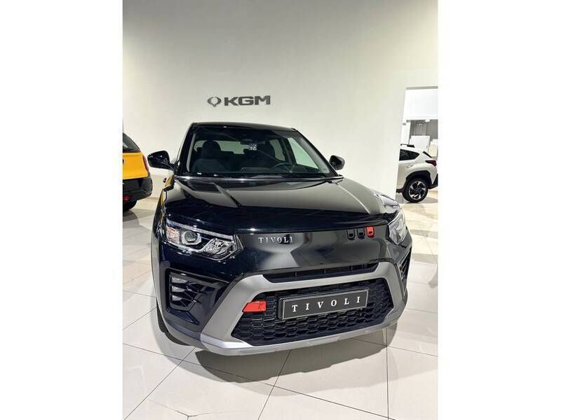 Negro Nuevo 2025 Ssangyong Tivoli SUV | 24.400 € (Caro) - Imagen 1/4