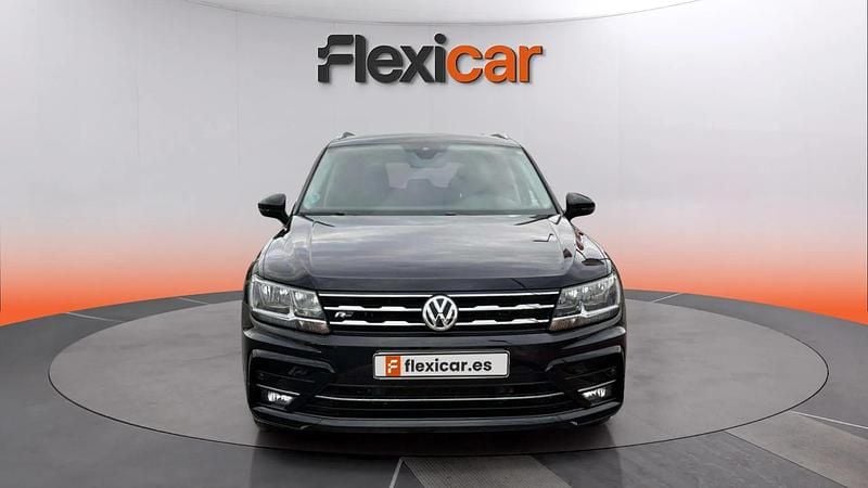 Usado VW Tiguan Allspace R-line 150 CV (110 kW) 2021 Negro SUV