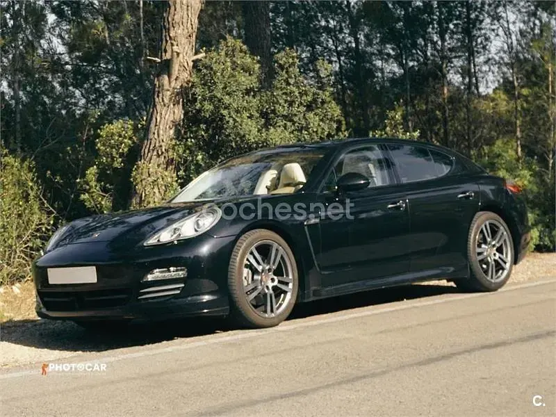 Usado Porsche Panamera 299 CV (219 kW) 2010 Negro Utilitario