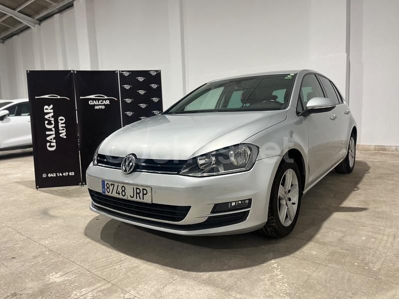 Usado VW Golf VII Advance 110 CV (80 kW) 2016 Gris / plata Berlina