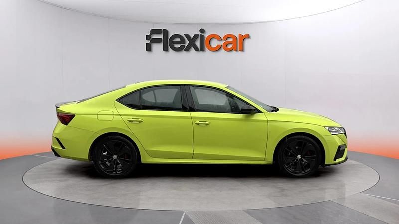 Occasion Skoda Octavia RS 200 PK (147 kW) 2020 Geel Hatchback