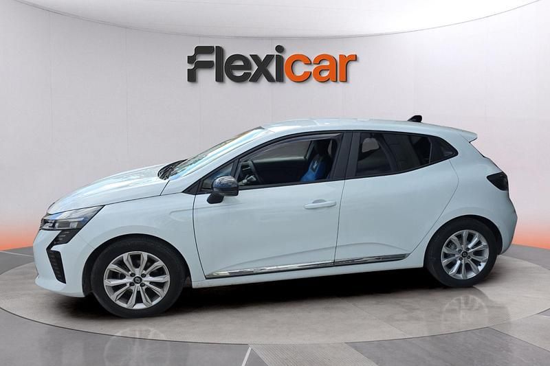 Usado Renault Clio V Evolution 91 CV (66 kW) 2023 Blanco Berlina
