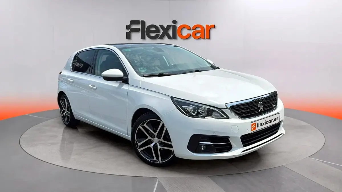 Usado Peugeot 308 Allure 131 CV (96 kW) 2018 Berlina