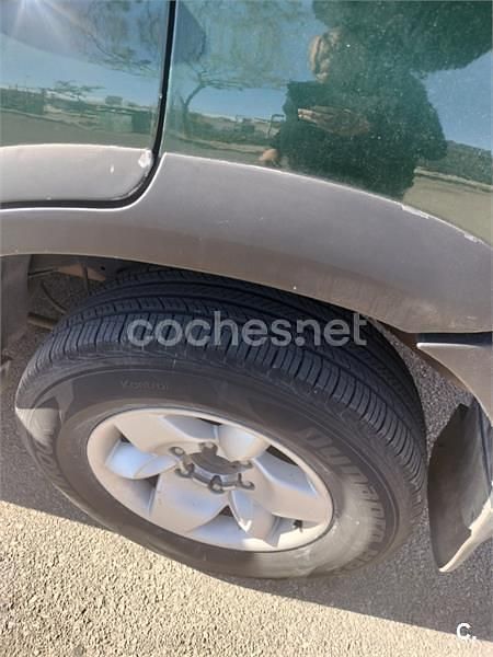 Usado Nissan Terrano 125 HP (91 kW) 2002 Verde SUV