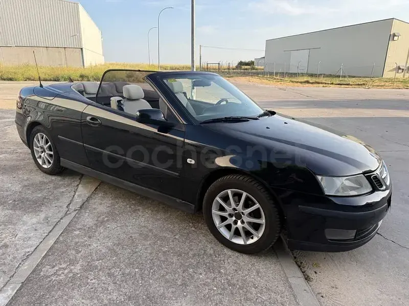 Usado Saab 9-3 Vector 210 CV (154 kW) 2005 Negro Descapotable