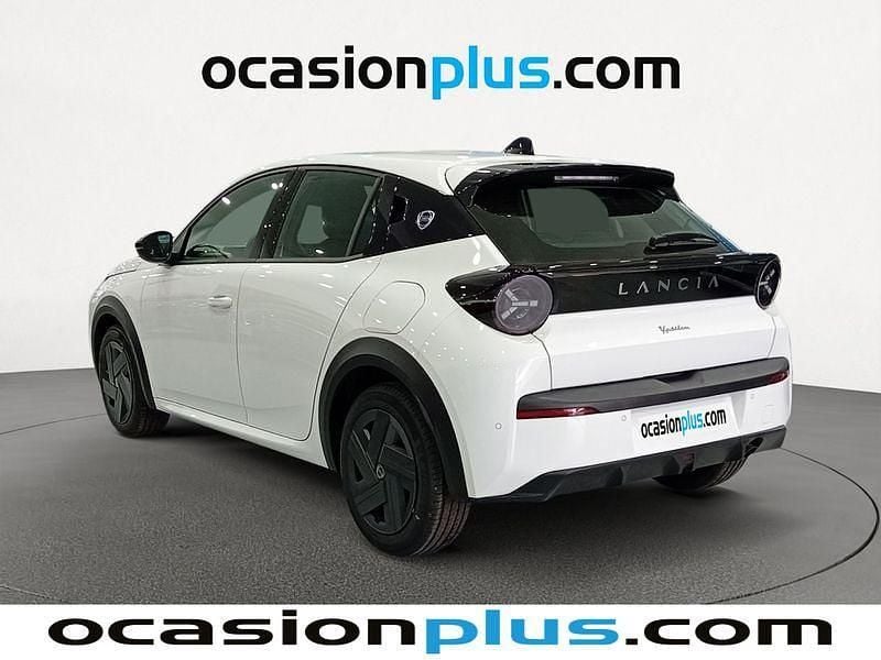 Nuevo Lancia Ypsilon 100 CV (73 kW) 2025 Blanco Utilitario