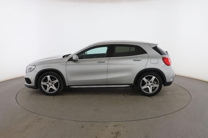 Usado Mercedes GLA200 135 CV (99 kW) 2017 SUV