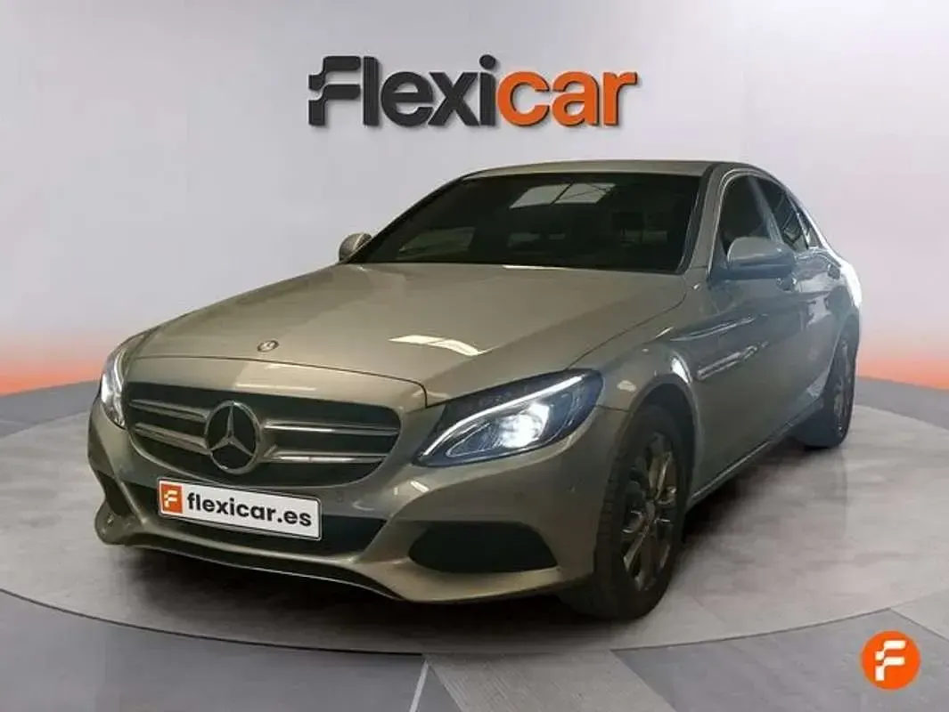 Usado Mercedes C220 Elegance 170 CV (125 kW) 2016 Gris Familiar