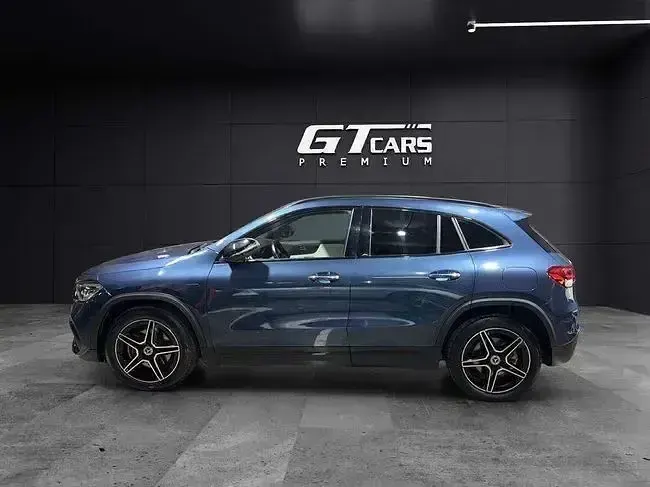Usado Mercedes GLA250 AMG 218 CV (160 kW) 2021 Azul SUV