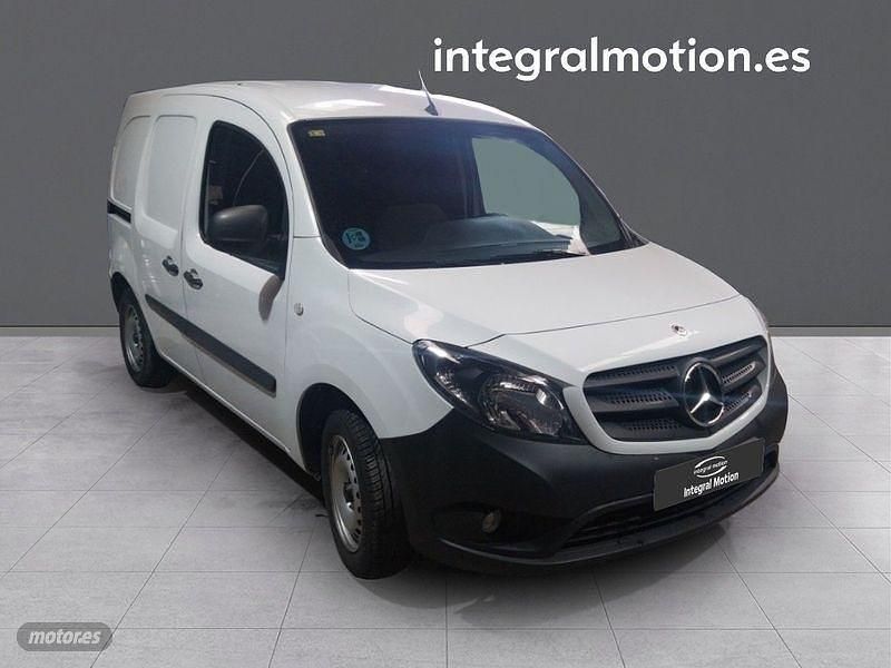 Usado Mercedes Citan 109 95 CV (69 kW) 2021 Blanco Monovolumen