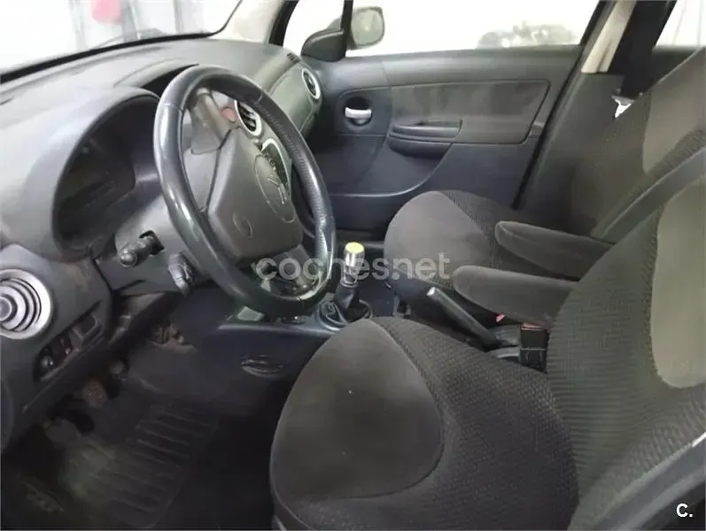 Usado Citroën C3 70 CV (51 kW) 2009 Negro Berlina