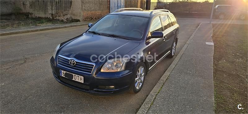 Azul Usado 2005 Toyota Avensis Sol Familiar | 3200 € (Precio justo) - Imagen 1/4
