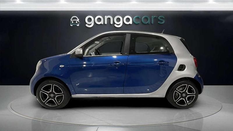 Usado Smart ForFour Passion 75 CV (55 kW) 2016 Azul Utilitario