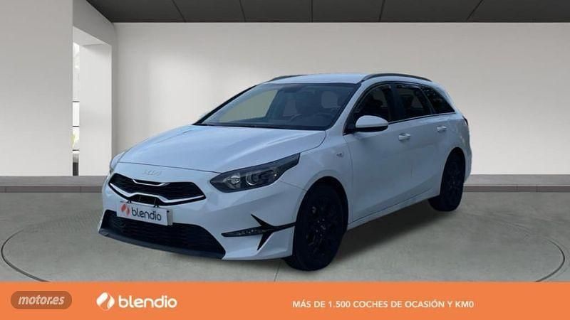 Blanco Usado 2022 Kia Ceed Utilitario | 15.990 € (Precio justo) - Imagen 1/4