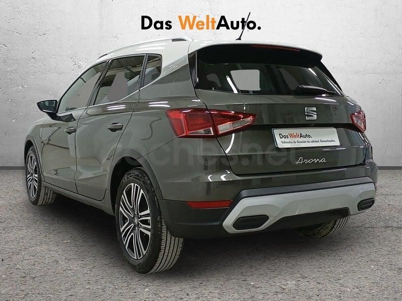 Usado Seat Arona Xperience 115 CV (84 kW) 2025 Gris / plata SUV