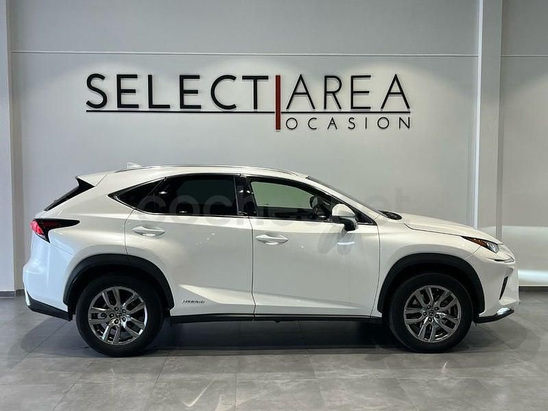Usado Lexus NX300h Executive Line 197 CV (144 kW) 2019 Blanco SUV