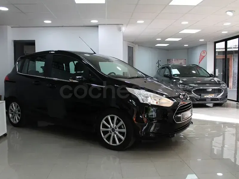 Usado Ford B-MAX Titanium 95 CV (69 kW) 2016 Negro Monovolumen