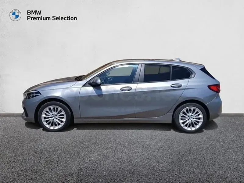 Usado BMW 116 116 CV (85 kW) 2023 Gris / plata Utilitario