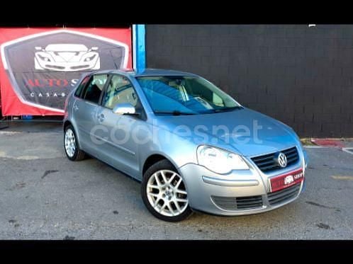 Usado VW Polo Edition 70 CV (51 kW) 2008 Gris / plata Berlina