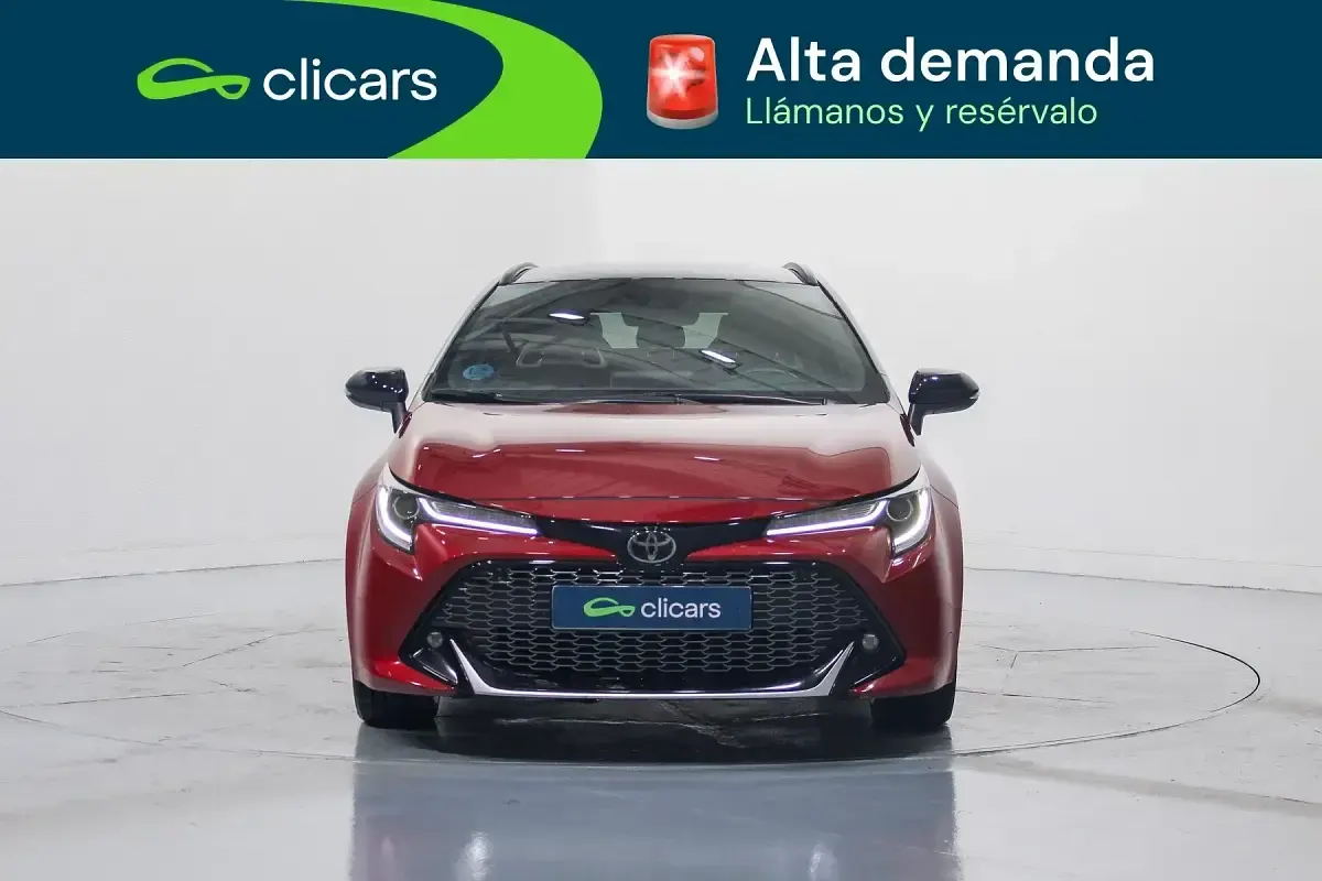 Usado Toyota Corolla Sport 180 CV (132 kW) 2022 Rojo Familiar
