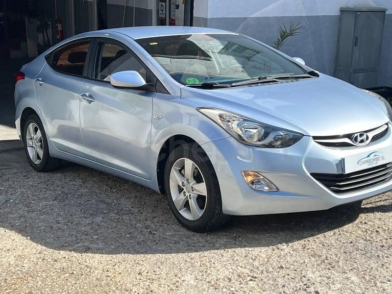 Usado Hyundai Elantra GLS 132 CV (97 kW) 2011 Azul Berlina