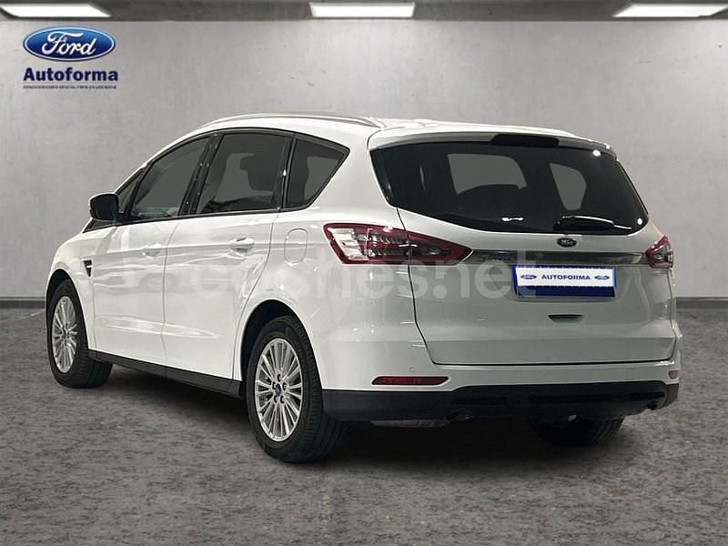 Usado Ford S-MAX Trend 120 CV (88 kW) 2017 Blanco Monovolumen