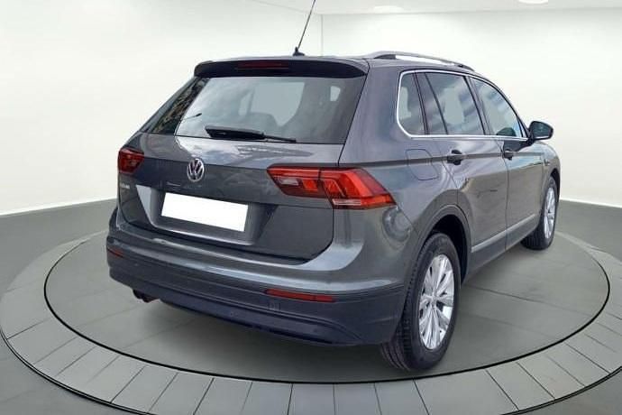 Usado VW Tiguan Comfortline 125 CV (91 kW) 2018 SUV