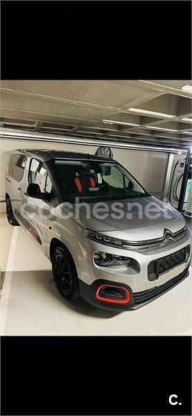 Usado Citroën Berlingo Feel 102 CV (75 kW) 2024 Gris / plata Monovolumen