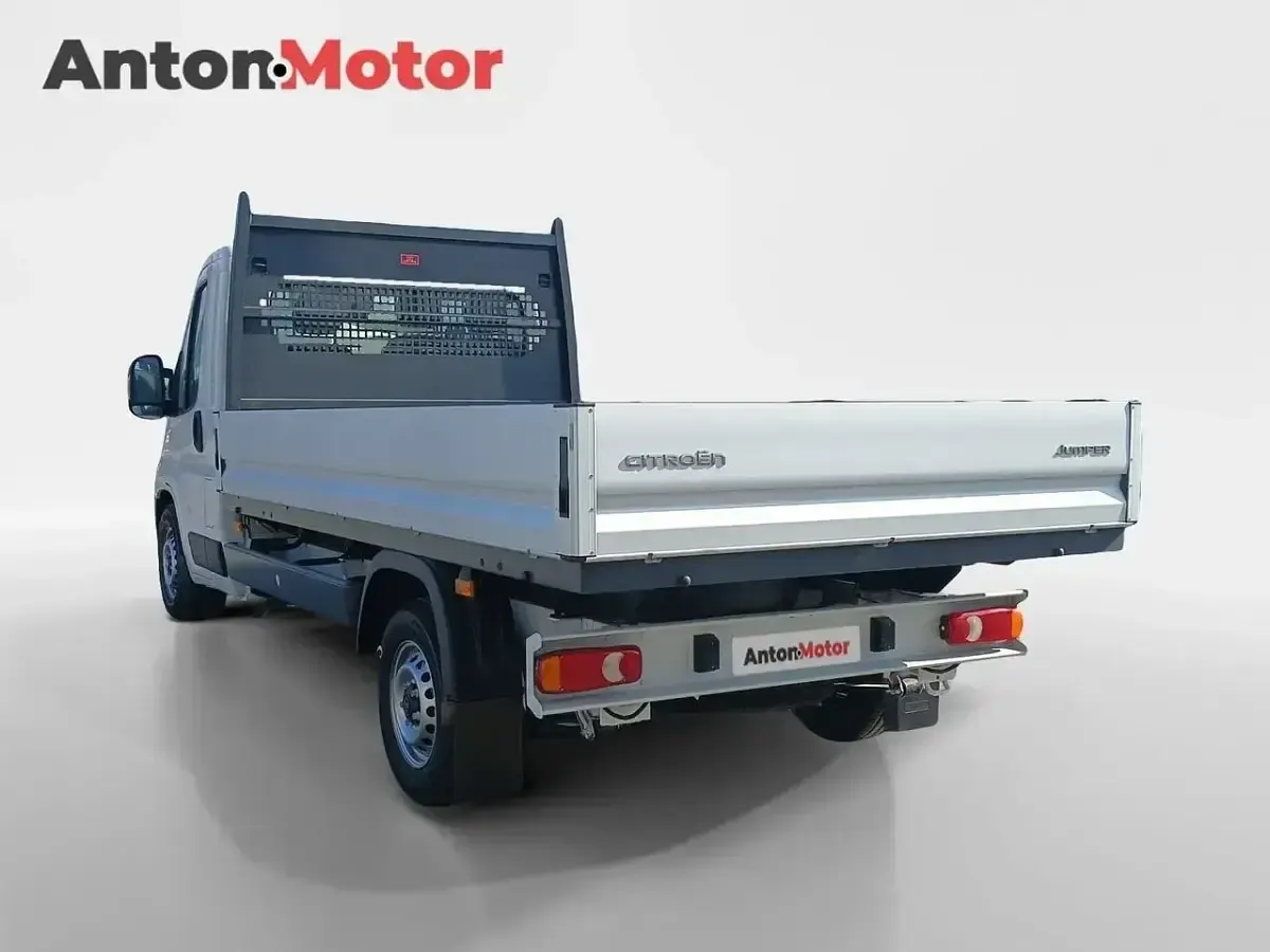 Nuevo Citroën Jumper 140 CV (102 kW) 2025 Blanco Monovolumen