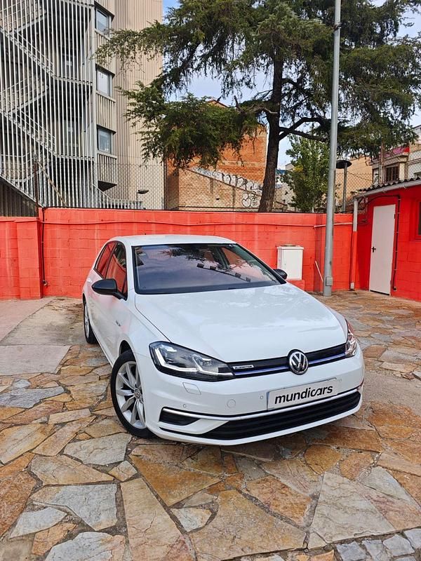 Brugt VW Golf VII Advance 131 HK (96 kW) 2019 Hvid Sedan