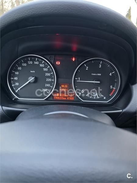 Usado BMW 123 204 CV (150 kW) 2009 Gris / plata Utilitario